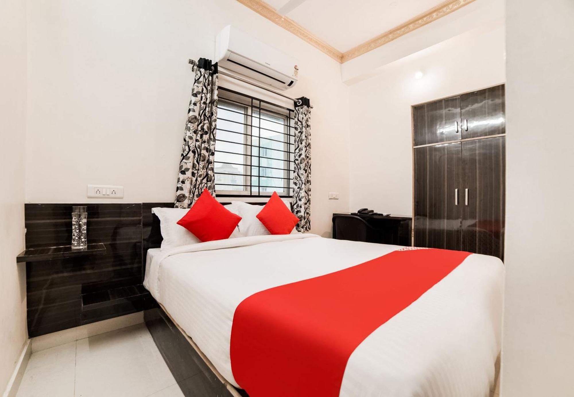 Hotel O Lucky Hotels Gachibowli Hyderabad Exterior photo