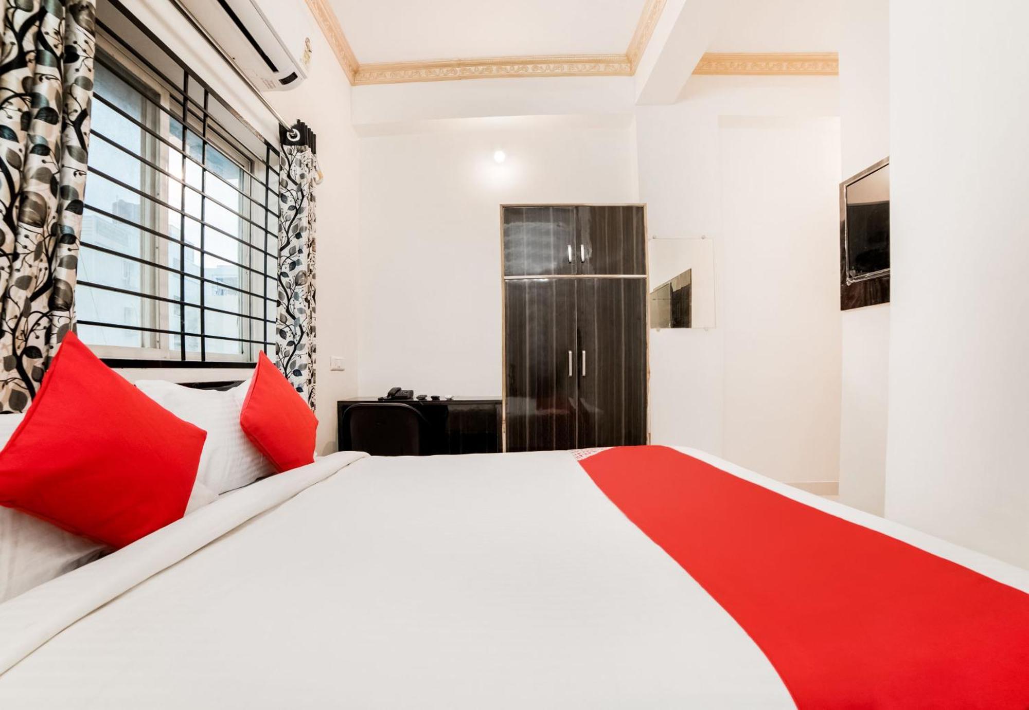 Hotel O Lucky Hotels Gachibowli Hyderabad Exterior photo